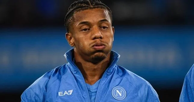“Napoli”nin 6 oyununu buraxacaq