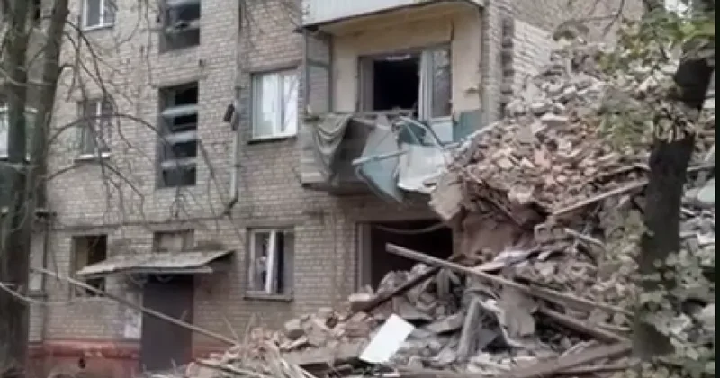 ASTRA: Удар по Славянску под завалами ищут тела людей Видео