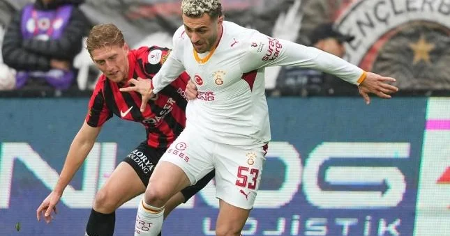 “Qalatasaray” son dəqiqə qolu ilə qələbə qazandı