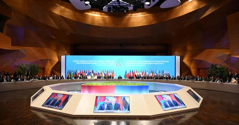 Bakı növbəti dəfə qlobal etimadın ünvanına çevrildi
