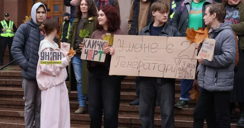 Митинг за отставку Кличко ВИДЕО / ФОТО