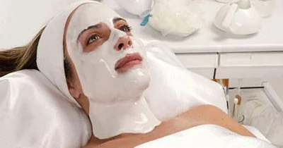 Boyun və sinə nahiyələri üçün maskalar