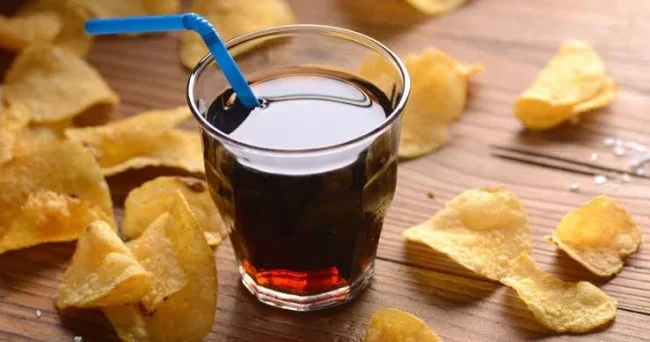 Çips və qazlı içki beyni HƏDƏF ALIR