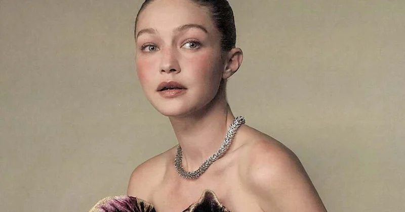 Schiaparelli və Balenciaga moda evlərində...