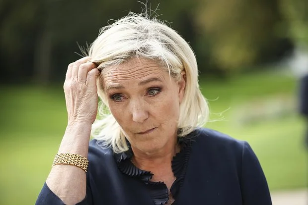 Le Pen seçkilərdən kənarda qalmasının nəticələrini proqnozlaşdırıb