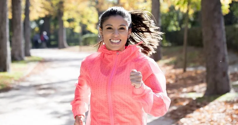 Qadın üçün səadətin formulu: qaçış və ritmik musiqi