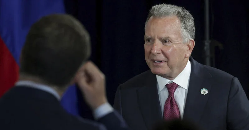 Politico: Чиновники ЕС хотят общаться напрямую с Трампом в обход Уиткоффа