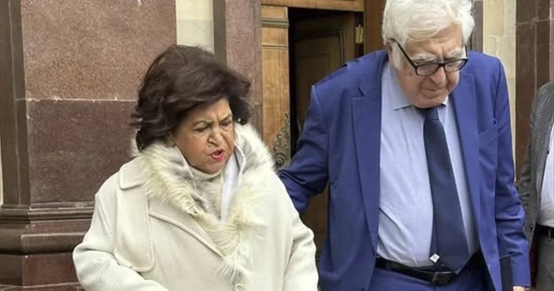 Yazıçı Anarın ayaqları tutulub? Müavini açıqladı