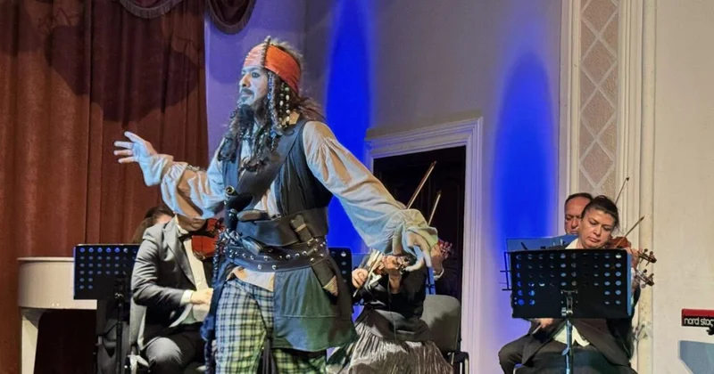 “Bir dəfə Mahnı Teatrında” Kino Musiqisinə həsr olunmuş möhtəşəm gecə VİDEO FOTO