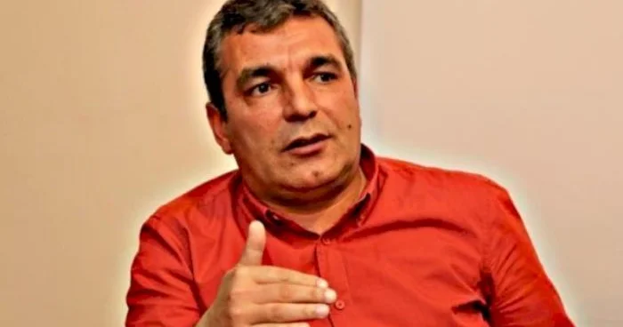 Azərbaycan kimi ölkələrdə iqtisadi artım tempi 4 5% olmalıdır Natiq Cəfərli