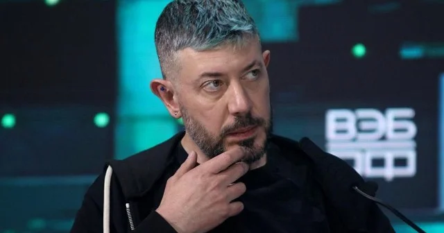 Ermənistan Lebedevin ölkəyə girişinə qadağa qoydu