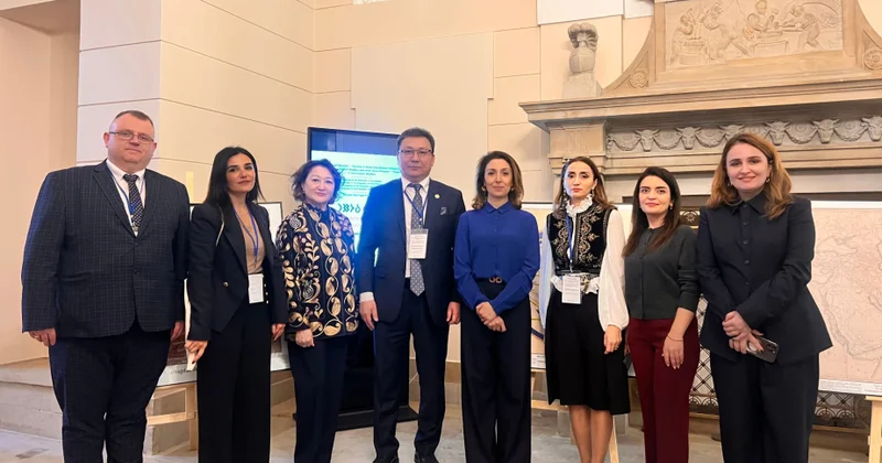 BDU nun dekanı Polşada Türkoloji tədqiqatlar üzrə beynəlxalq konfransda məruzə edib