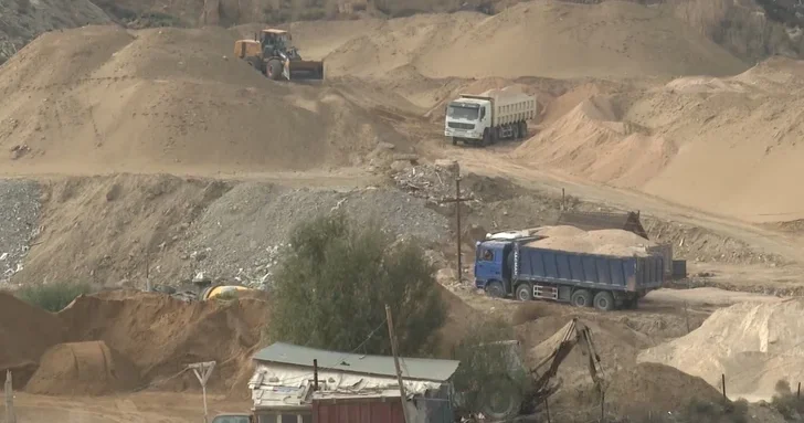 Строительство на засыпанных оврагах в Баку: безопасно ли это? Мнение эксперта