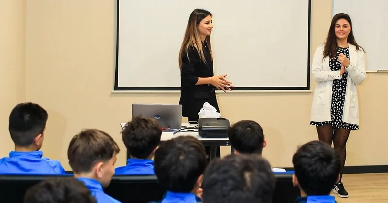Sabah ın akademiyasında uşaq hüquqlarının qorunması mövzusunda seminar keçirildi