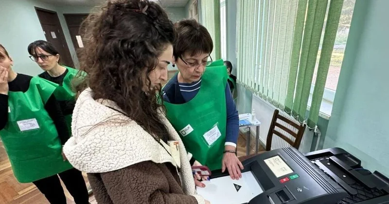 Грузинам запретили голосовать за границей