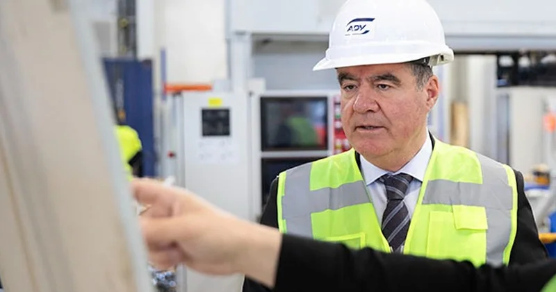 Rövşən Rüstəmov Əməkdar mühəndis ə yeni vəzifə verdi