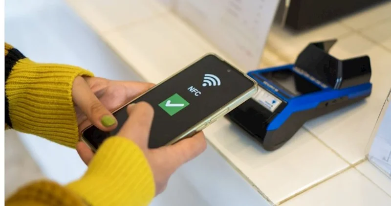 Bütün ödəniş sistemlərinin rəqəmsallaşdırılması və nağdsız ödənişin təşviq olunması müsbət haldır