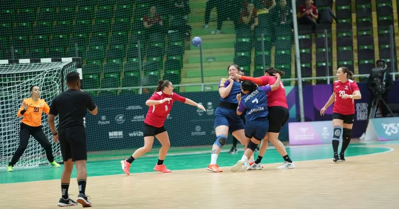 Женская сборная Азербайджана по гандболу проиграла сборной Казахстана