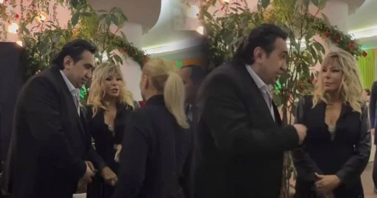 Elton bir zamanlar qalmaqal yaşadığı Brilliant Dadaşova ilə Video