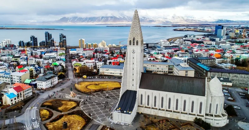 Ordusu olmayan yeganə ölkə NATO üzvüdür