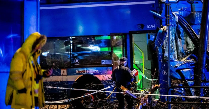 Stokholmda baş verən faciəli avtobus qəzası ilə bağlı yeni detallar ortaya çıxıb