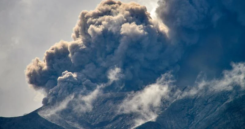 Sakurajima Vulkanı Püskürdü Kül 4,4 kilometrə yüsəlib