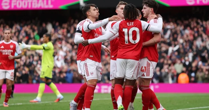 Arsenal Niderland millisinin yarımmüdafiəçisini istəyir