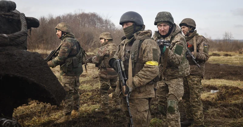 Еврокомиссар призвал укрепить страны Балтии украинскими войсками Minval Politika