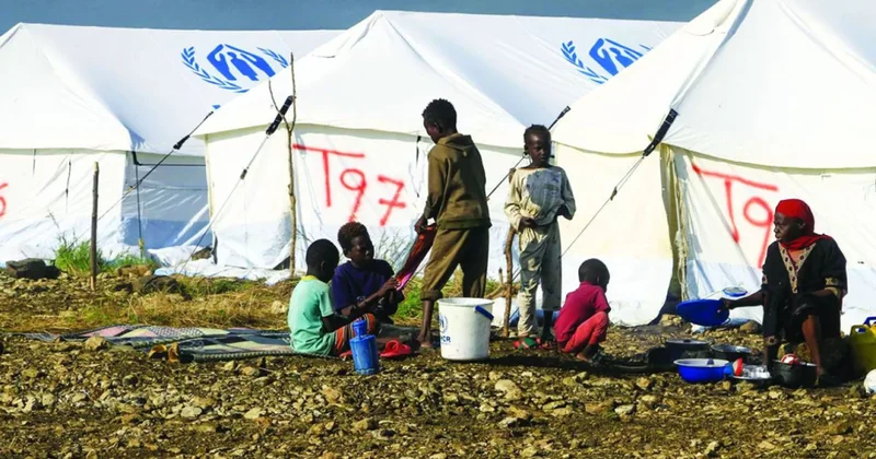 Sudanın Faşir şəhərindən qaçan əhali Dəbəyə çatıb