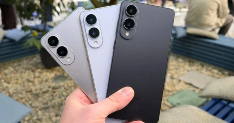 Samsung istifadəçiləri təbil çalır Telefonlarda onları izləyən proqram var?