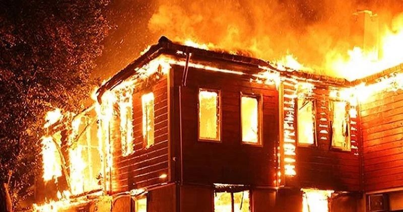 Meyxanaçının səsyazma studiyası yandı