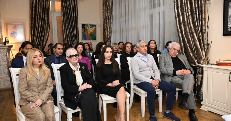 В Центре творчества Максуда Ибрагимбекова состоялось открытие фестиваля Нефтяной бум улыбается всем (ФОТО)