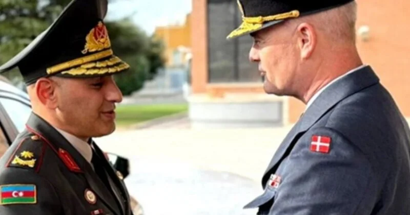 Azərbaycan nümayəndələri NATO da