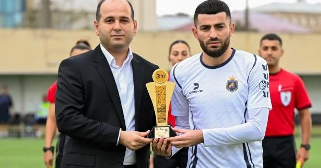 2 ci liqada “Ayın qolu”nun qalibi mükafatlandırıldı