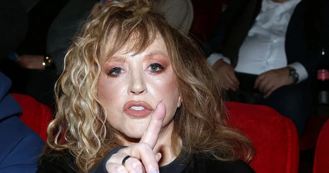 Puqaçova Resital ticarət nişanına hüquqlarını itirir