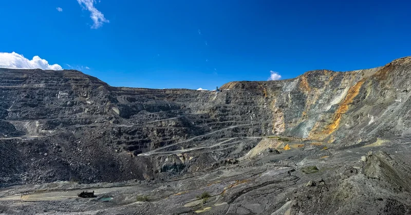 “AzerGold” Zod qızıl yatağında geoloji tədqiqat aparır