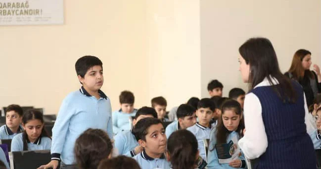 AQTA “Sağlam məktəbli” layihəsini davam etdirir