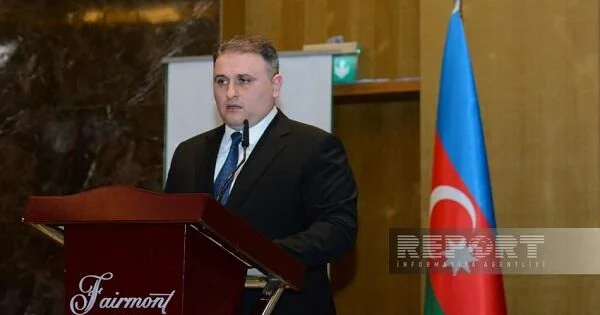 Mustafayev Şəriflə birgə təlimi izlədi Foto