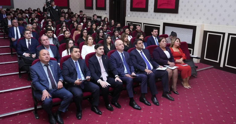 Naxçıvanda ilk qızlar məktəbinin yaradıcısı Nazlı Nəcəfovanın 135 illik yubileyinə həsr olunmuş konfrans keçirilib