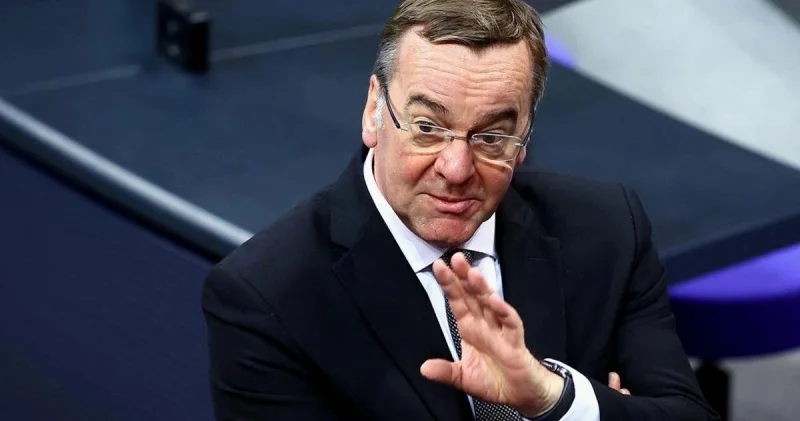 Pistorius Rusiya ilə müharibə ehtimalından danışıb