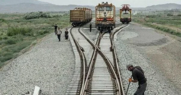 Rəşt Astara dəmir yolu nə vaxt hazır olacaq? İrandan açıqlama