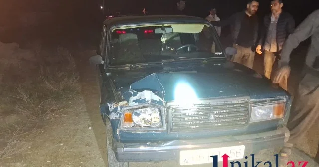 Yevlaxda VAZ traktorla toqquşdu Xəsarət alanlar var (FOTO)