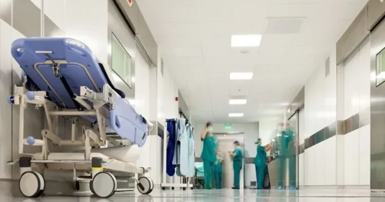 14 yaşlı məktəbli faciəli şəkildə ÖLDÜ