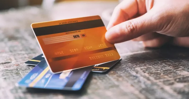 Yeni iş təklifi: Bank kartını alıram VİDEO