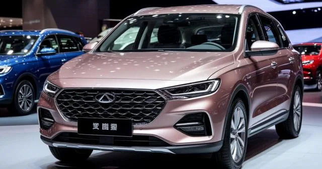 Rusiya Çin avtomobil idxalında liderliyini itirib...