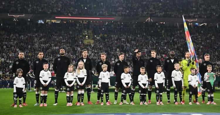 DÇ 2026: Almaniya Slovakiyaya, Niderland Litvaya qarşı