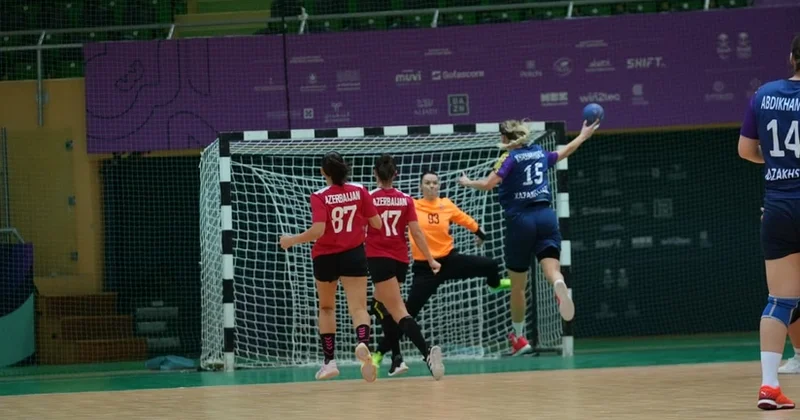 Azərbaycanın həndbol millisi İslamiadada növbəti oyununu keçirib