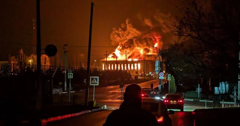 Власти Белгородской области сообщили о пожаре из за удара беспилотника Minval Politika