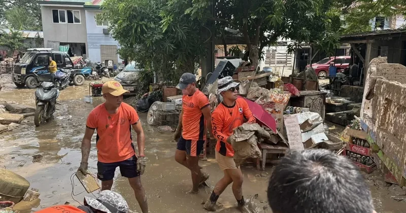 Тайфуны Калмэги и Фунг Вонг унесли жизни почти 300 человек