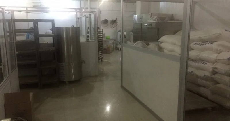 Şirniyyat sexində dəhşətli hadisə Əlini itirdi